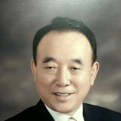 Yongtaek Han